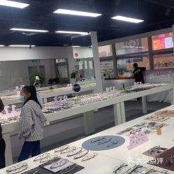 大濤配鏡 工廠直營模式如何重塑眼鏡銷售新體驗
